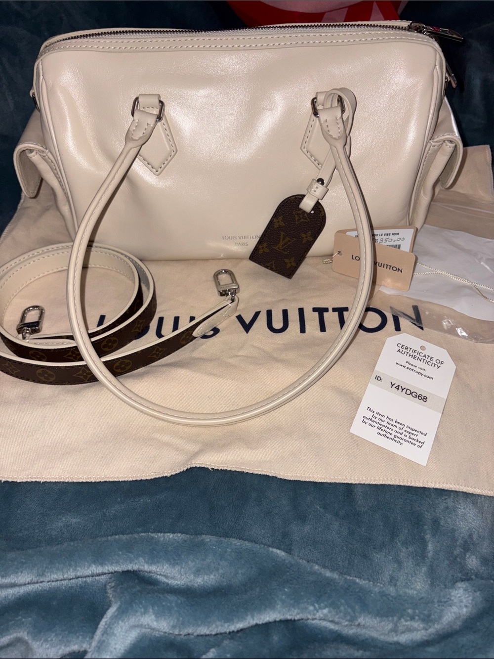 Louis Vuitton Speedy cargo Vibe in Vanille.